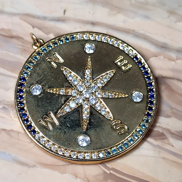 Gold Compass Pendant with Blue/Tourquise and White Accents - Picture 4 of 5